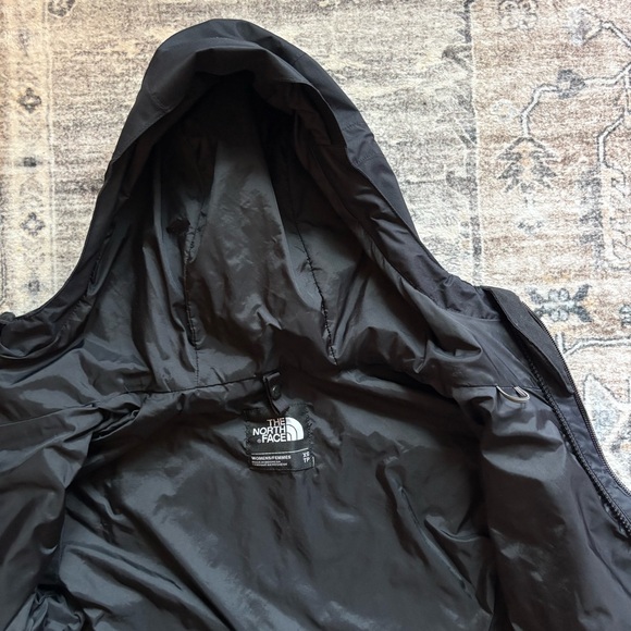 The north face Hyvent wind and rain jacket size XS black - Picture 5 of 11